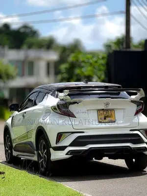 Toyota CHR Bruno 2019