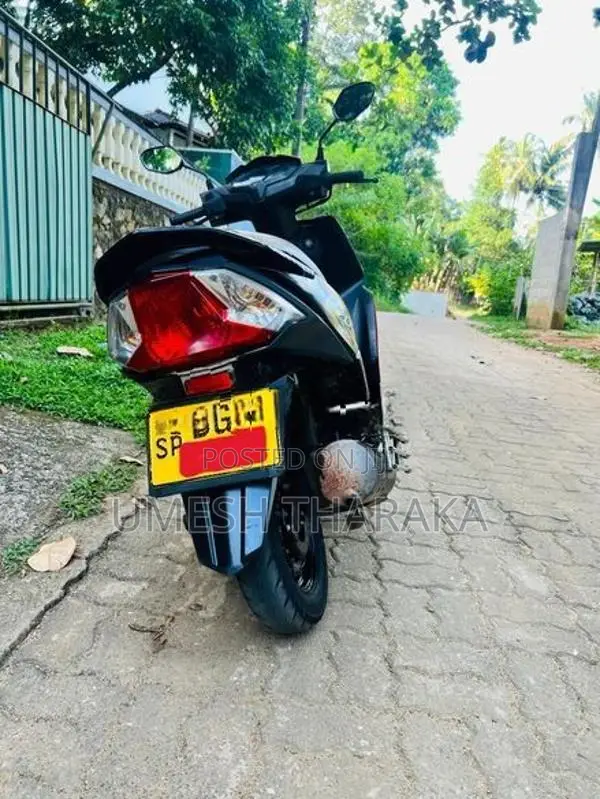 Honda Dio 2017