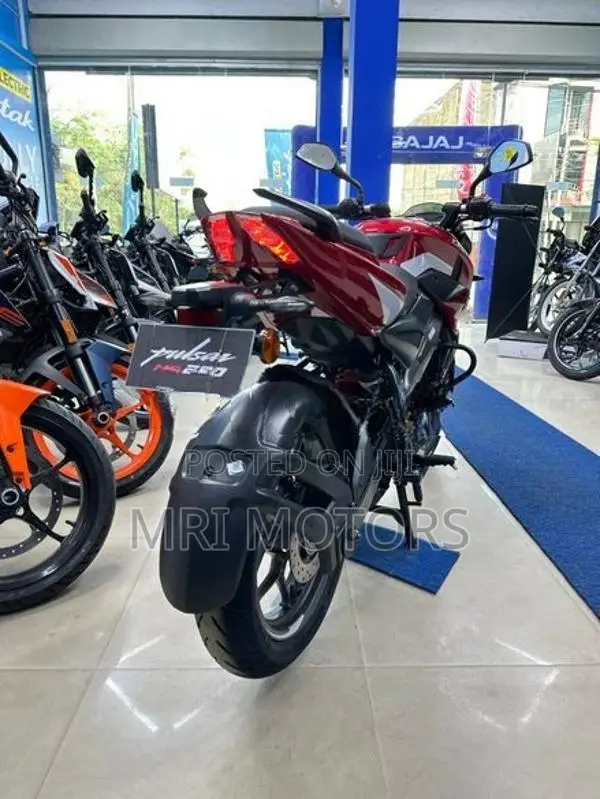 Bajaj Pulsar NS200 2026