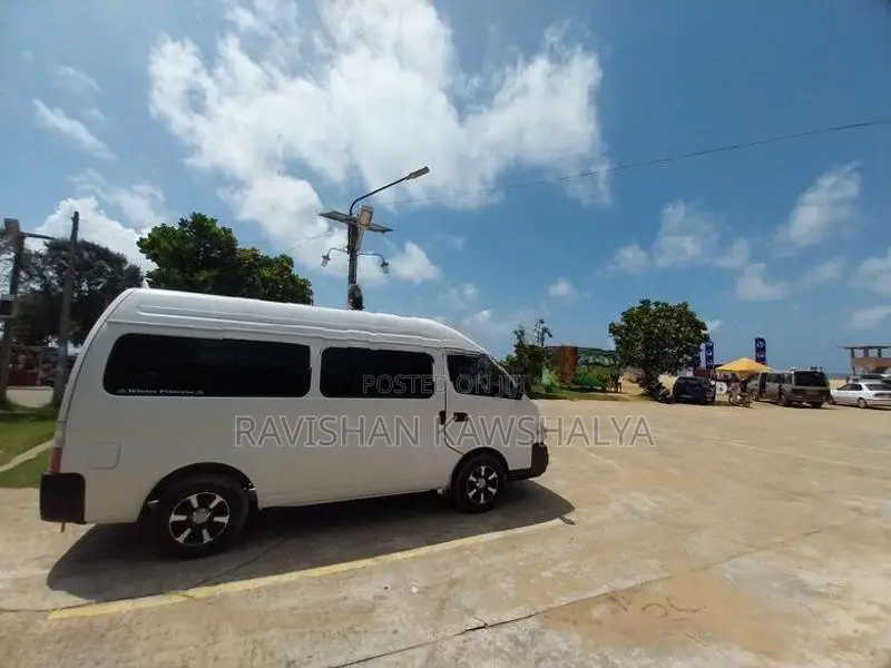 Nissan Caravan E25 2005