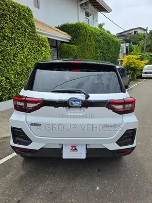 Daihatsu Rocky G-Premium BSM 2026