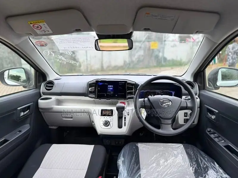 Daihatsu Mira G Grade 2026