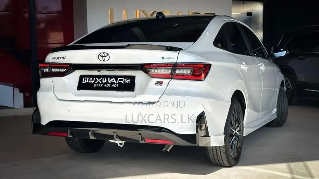 Toyota Yaris Ativ GR Sport 1.5 HEV 2025