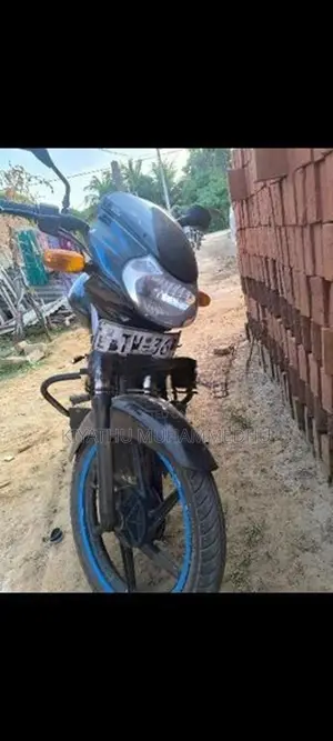 Bajaj Discover 125 Black & Blue 2010