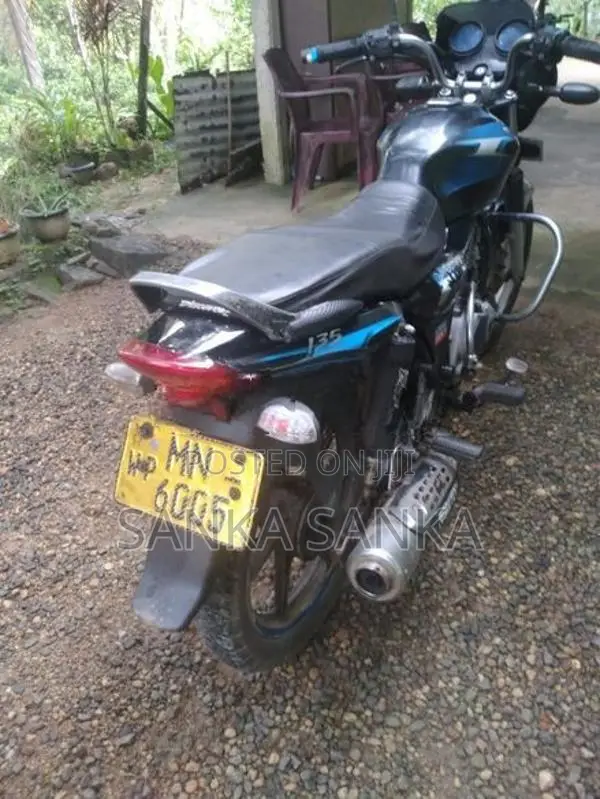 Bajaj Discover 125 2006