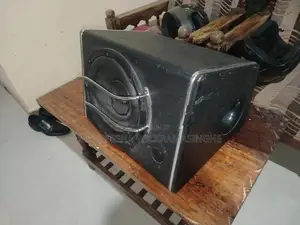 Pioneer Threewheel Bass Amplifier