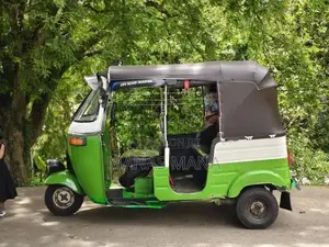 Bajaj RE 1999