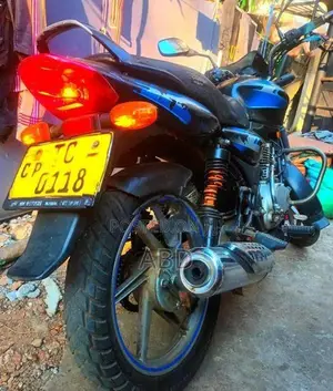 Bajaj Discover 125 2006