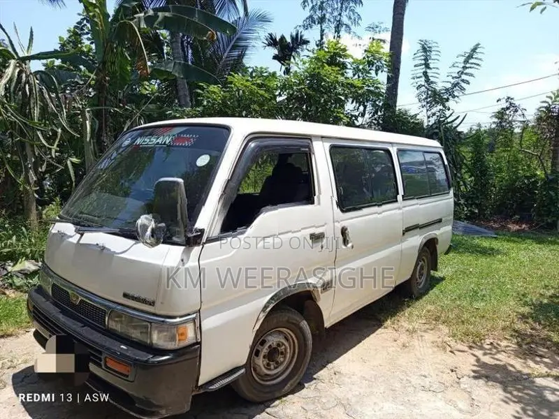 Nissan Caravan TD27 1993