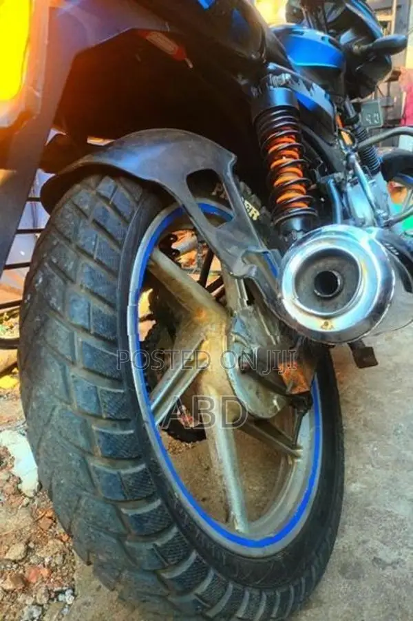 Bajaj Discover 125 2006