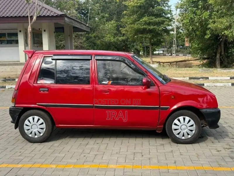 Daihatsu Mira 1995