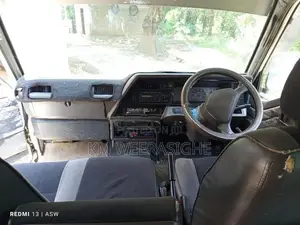Nissan Caravan TD27 1993
