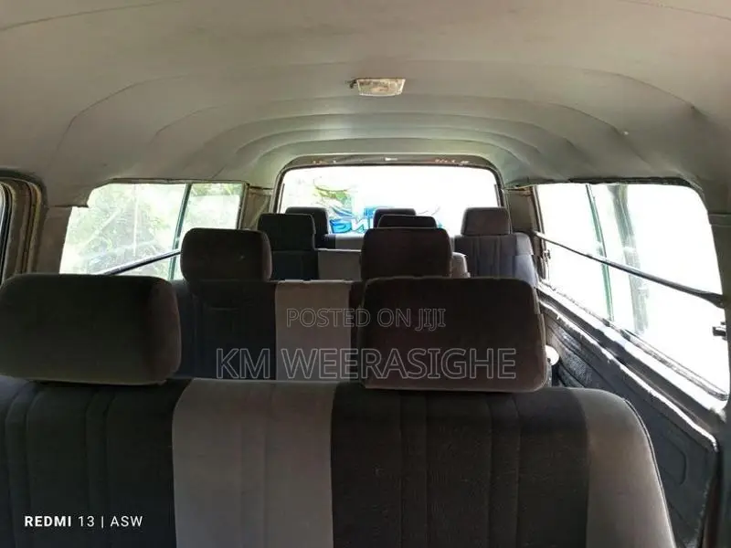 Nissan Caravan TD27 1993