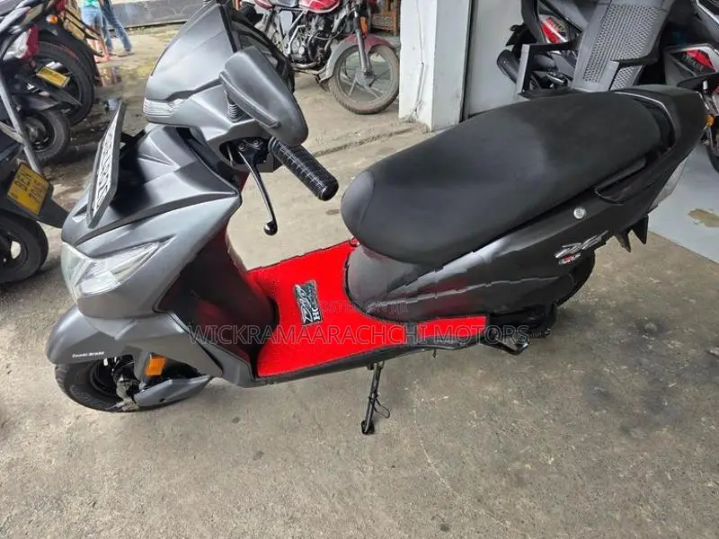 Honda Dio Onlight 2018