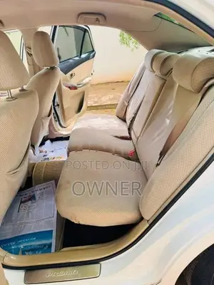 Toyota Premio G Superior 2013