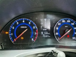 Toyota Premio G Superior 2013