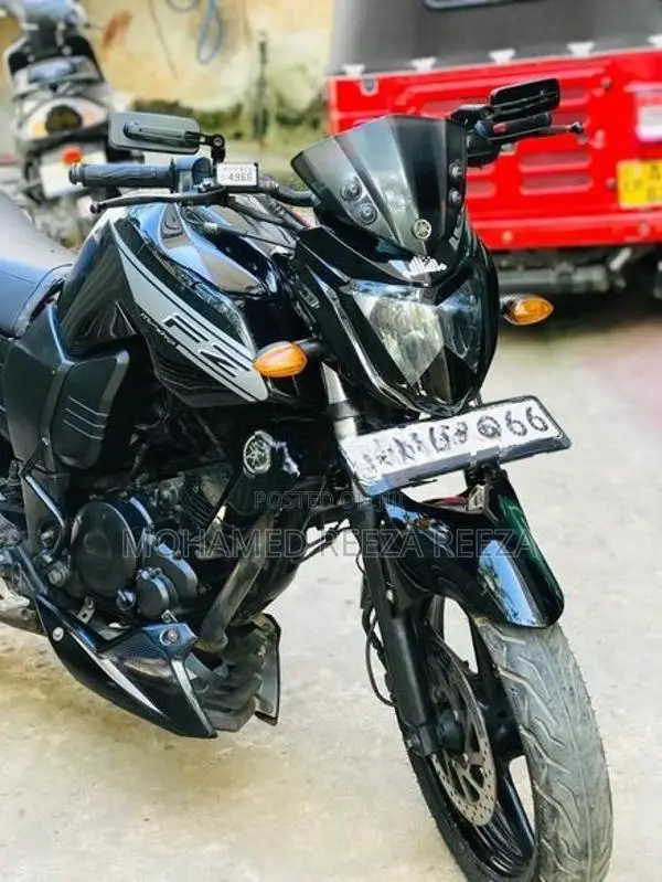 Yamaha FZS V1 2015