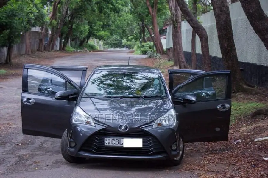 Toyota Vitz 2017