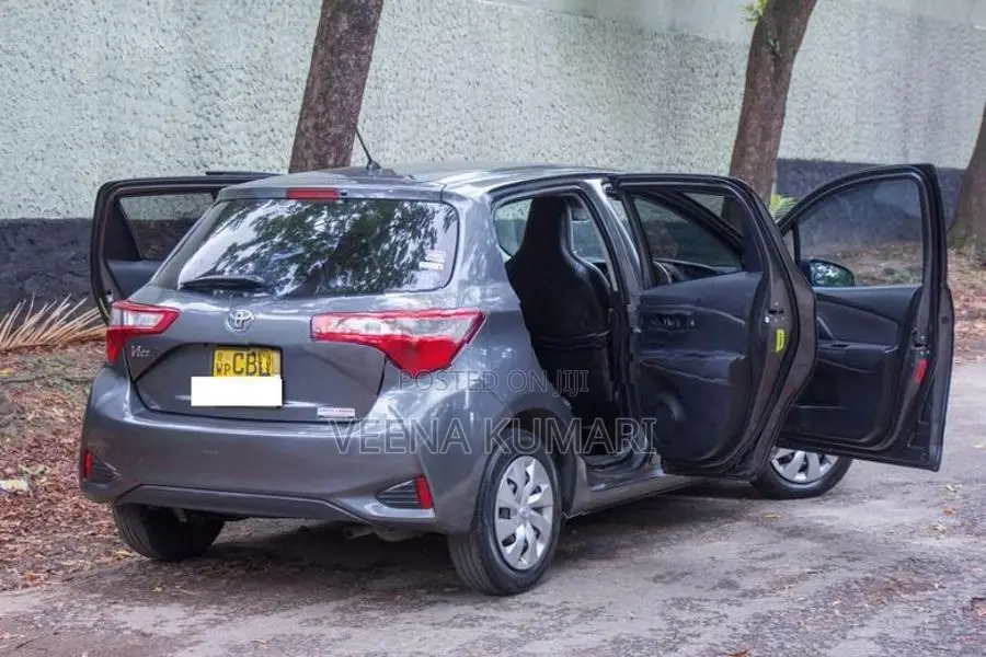 Toyota Vitz 2017