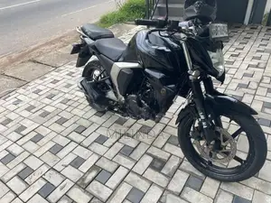 Yamaha FZs V2 2017