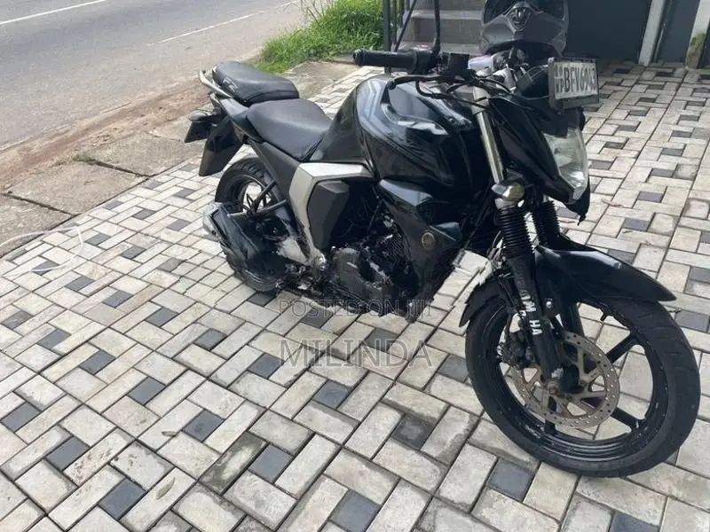 Yamaha FZs V2 2017