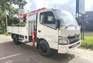 Toyota Hino Boom truck 2016