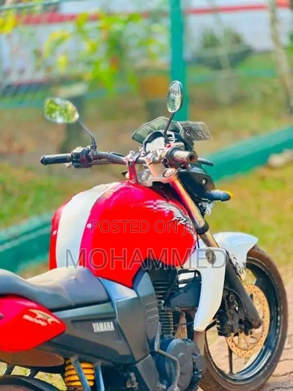 Yamaha FZS V1 2012