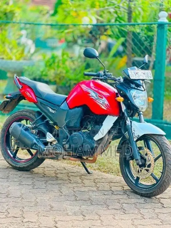 Yamaha FZS V1 2012