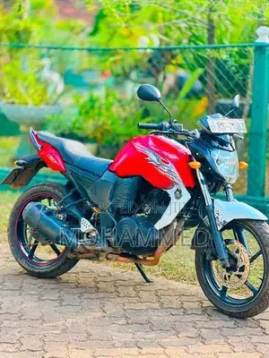 Yamaha FZS V1 2012