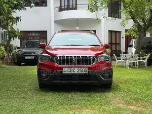 Suzuki S-Cross 2019