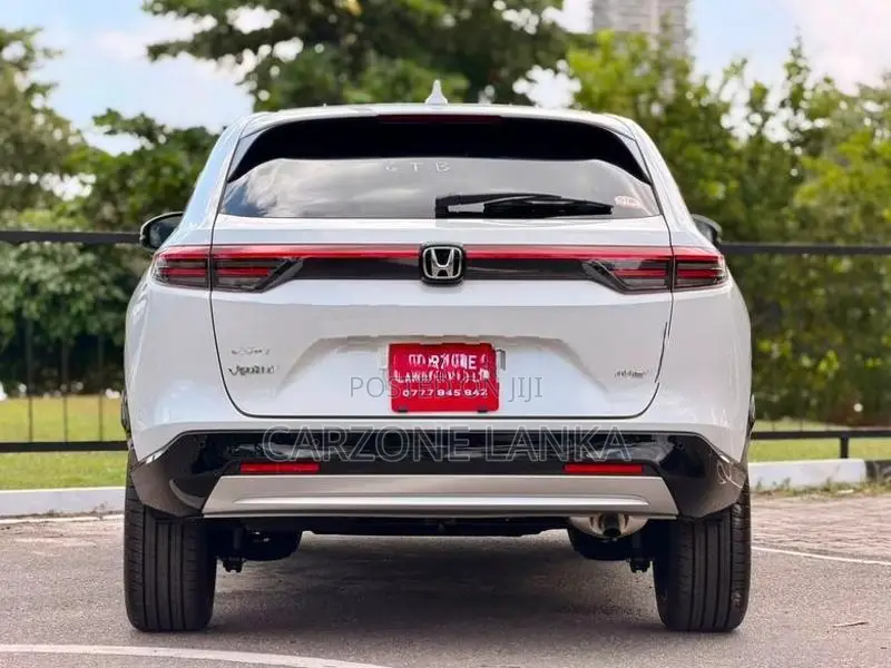 Honda Vezel Z Premium-4Way 2026