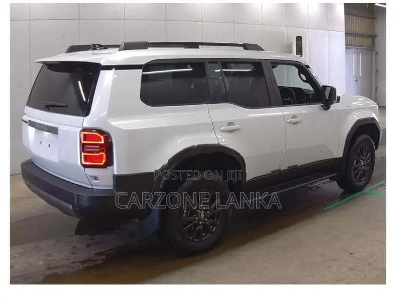 Toyota Land Cruiser Prado 250 VX 2026