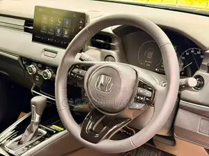 Honda Vezel Z- Wireless Charging 2026