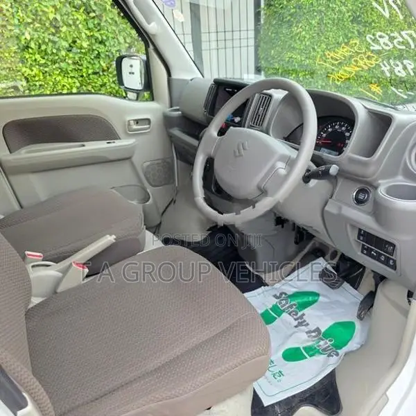 Suzuki Every Joint J Edition 2025