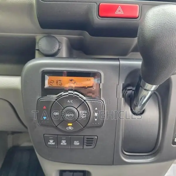Suzuki Every Joint J Edition 2025