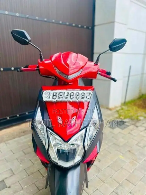 Honda Dio 2018