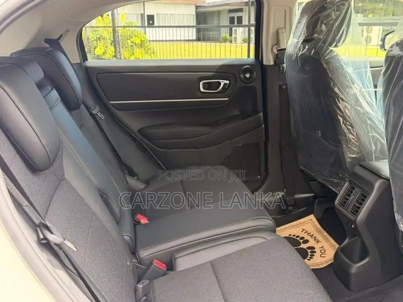 Honda Vezel Z Premium-4Way 2026
