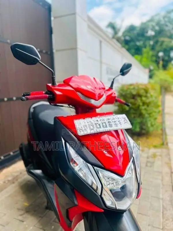 Honda Dio 2018