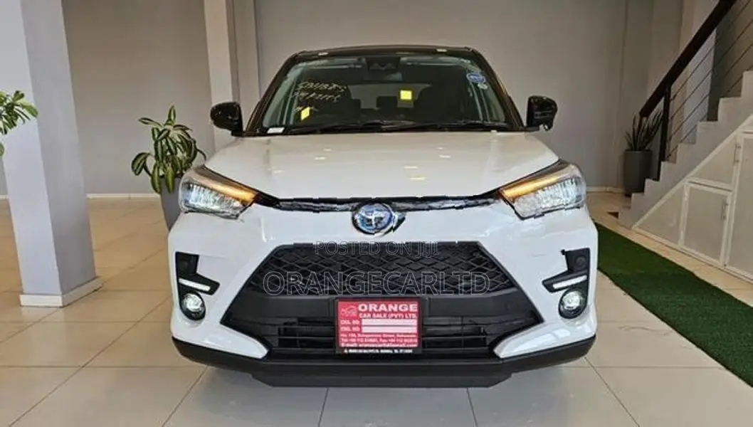 Toyota Raize Z HYBRID 4WAY,' 2025