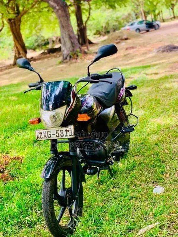 Bajaj Platina 100 2012