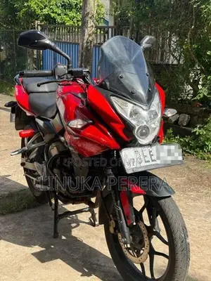 Bajaj Pulsar AS 150 2015