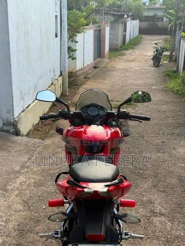 Bajaj Pulsar AS 150 2015