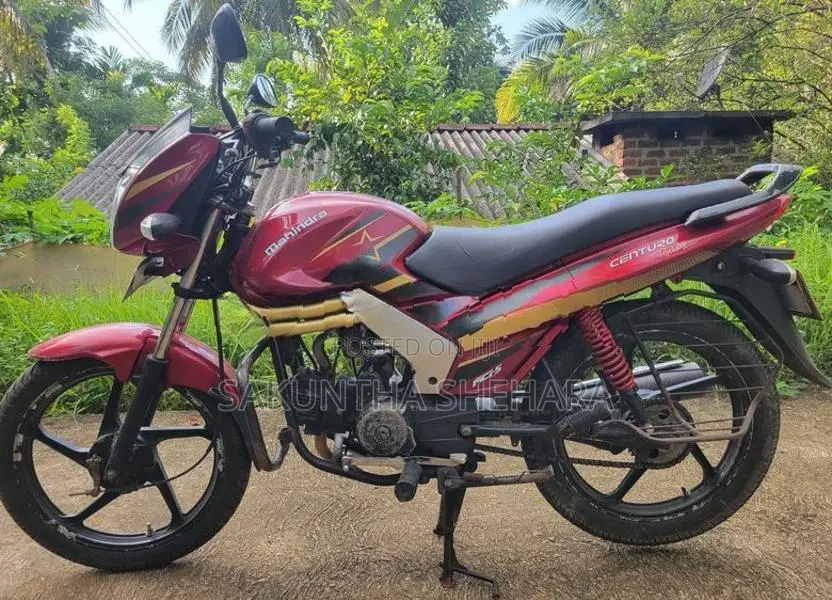 Mahindra Centuro 2016