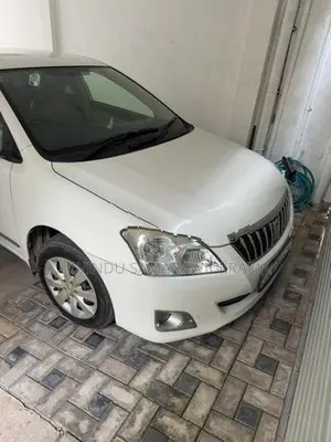 Toyota Premio 2013
