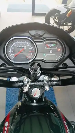Bajaj Platina 100 2026