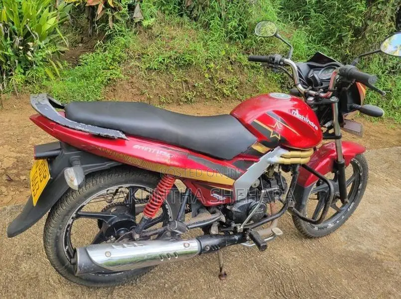 Mahindra Centuro 2016