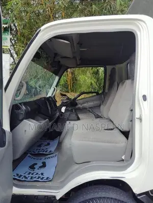Toyota Hino 2018