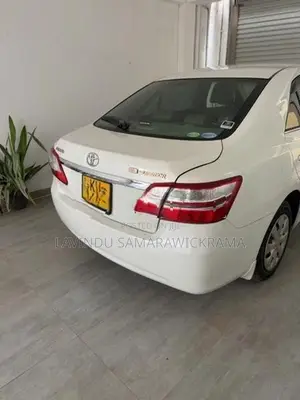 Toyota Premio 2013