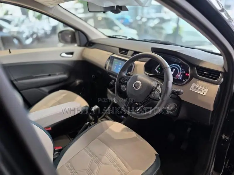 Nissan Tekna Gravite Plus 2026