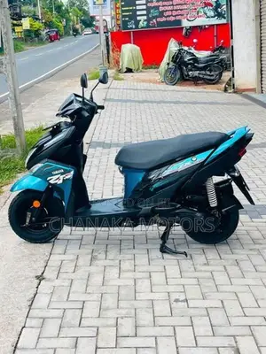 Yamaha Ray ZR 2017